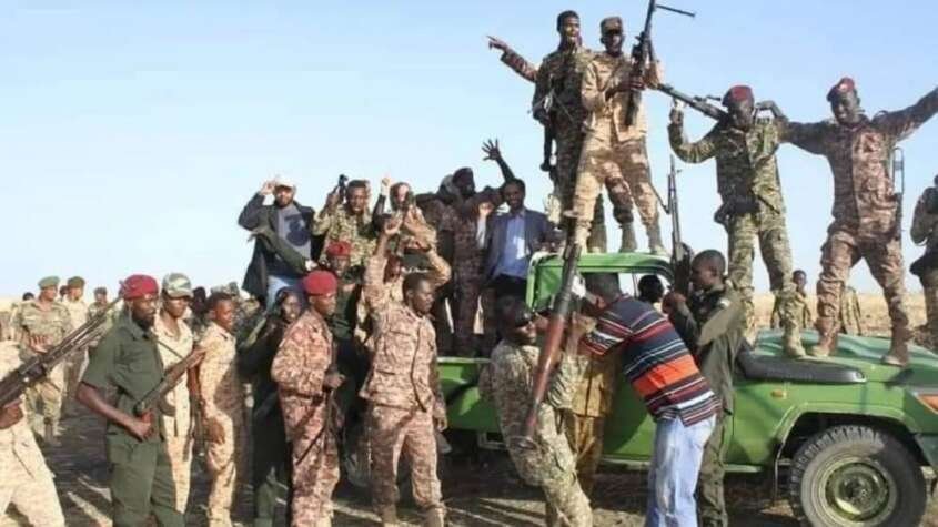 الجيش يكبد المليشيا خسائر فادحة بالفاشر الجيش يكبد المليشيا خسائر فادحة بالفاشر