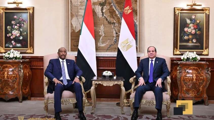 بحثا آفاق التعاون المشترك بين البلدين- البرهان والسيسي يعقدان جلسة مباحثات ثنائية بحثا آفاق التعاون المشترك بين البلدين- البرهان والسيسي يعقدان جلسة مباحثات ثنائية