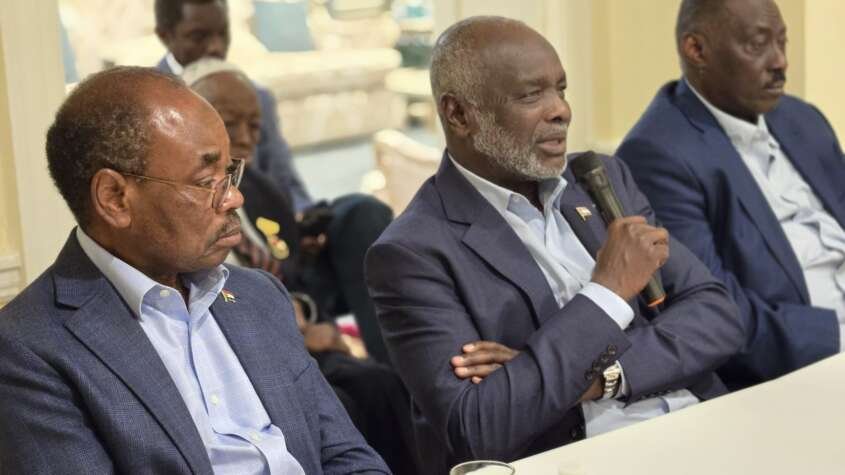 بيت السودان في واشنطن يستقبل وزير المالية ومنظمة “أبونا آدم” لبحث الراهن السوداني وآفاق الحلول بيت السودان في واشنطن يستقبل وزير المالية ومنظمة “أبونا آدم” لبحث الراهن السوداني وآفاق الحلول