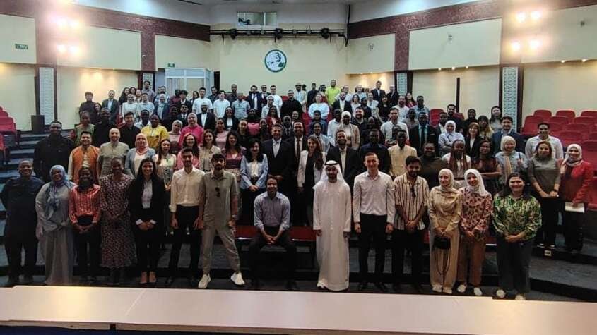 “رئيس الوزراء”المصري يستقبل 150 شابًا وفتاة من القيادات الشبابية من 80 دولة ضمن فعاليات اليوم الثالث من النسخة الخامسة من “منحة ناصر للقيادة الدولية “رئيس الوزراء”المصري يستقبل 150 شابًا وفتاة من القيادات الشبابية من 80 دولة ضمن فعاليات اليوم الثالث من النسخة الخامسة من “منحة ناصر للقيادة الدولية